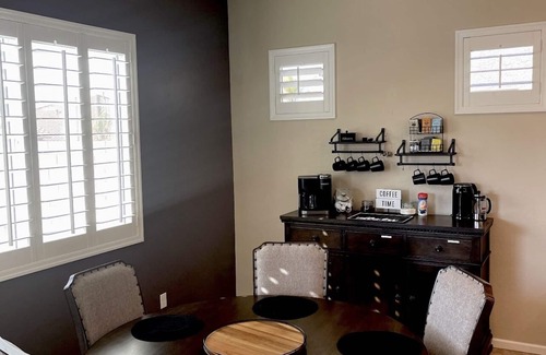 Tierra Del Rio House | Beautiful Home with Pool and Putting Green!