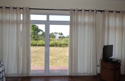 Barra de Chapagua House | Beautiful House Rental In Trujillo Honduras, Walking Distance To Sandy Beach.