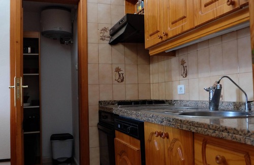 Arico Ski Chalet | Beautiful house with sea views, swimming pool and large sun terrace for 4 pers.