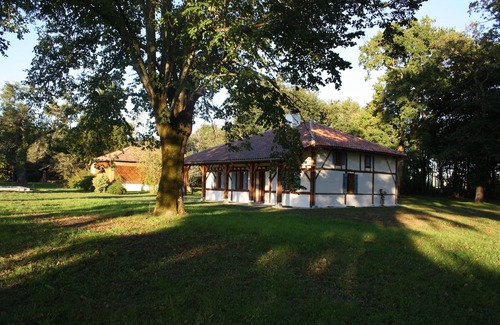 Rion-des-Landes House | Beautiful house in an airial with pool