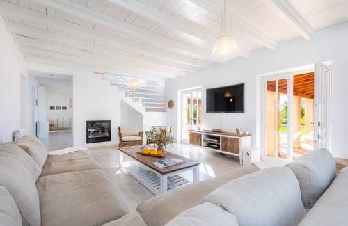 Sa Coma Villa | beautiful house in Bunyola next to Palma, WIFI, A/A, pool, garden