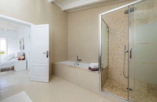 Sa Coma Villa | beautiful house in Bunyola next to Palma, WIFI, A/A, pool, garden