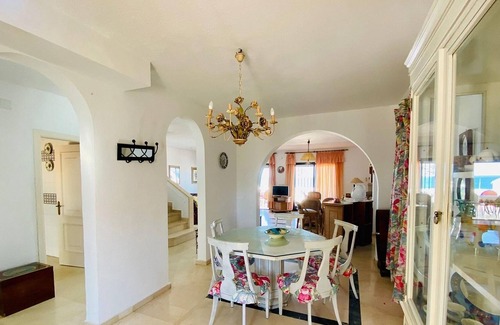 Calahonda House | Beautiful house on the beachfront in Costa tropical