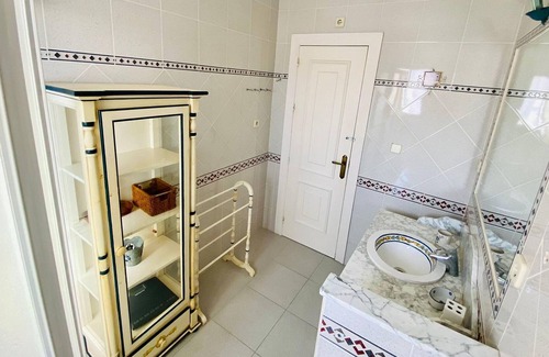 Calahonda House | Beautiful house on the beachfront in Costa tropical