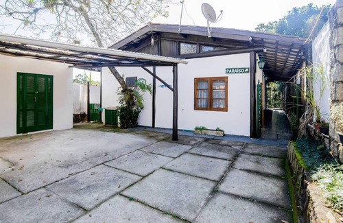 Costa Bela House | Beautiful House With 5 Suites - Private Waterfall - Only 1 km from the Beach