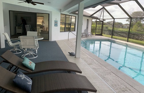 Lely Golf Estates House | Beautiful house with golf course view and gorgeous sunsets.