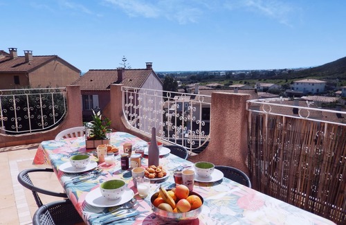 Biguglia House | Beautiful house with swimming pool terraces garden air conditioning wifi 10' from the sea