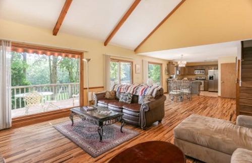 Alpine Bay House | Beautiful Huge Lakefront House *Our Waterfront Paradise*