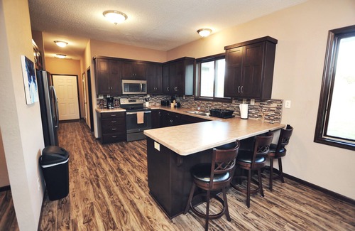 Willmar House | Beautiful Lake Home on Long Lake, Sleeps 18, Over 2 Acres