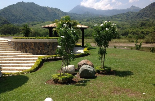 Amaga House | Beautiful Lake House outside of Medellin Colombia (55 Kilometers)