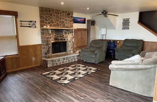 Suring Cottage | Beautiful lakefront cabin for the family. Close to valley yet peace and quiet