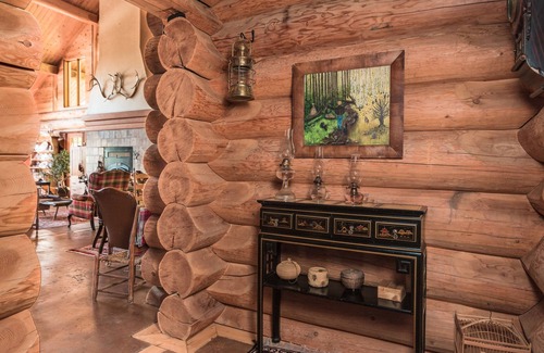 Fairbanks House | Beautiful Log Lodge with Spectacular Views