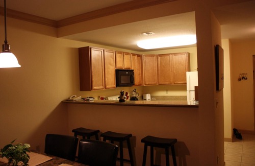 Pigeon Forge Condo | Beautiful Mountain view with a great location for your Smokey Mtn visit !