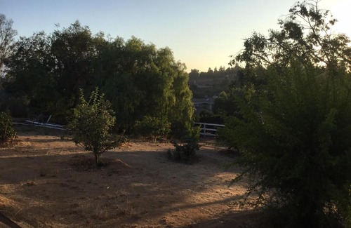 Fallbrook House | Beautiful new detached casita nestled in scenic southern CA foothills!