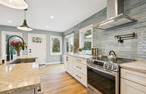 Gambrills House | Beautiful New Renovated Home on 3 Acres Between Annapolis/DC/Balt