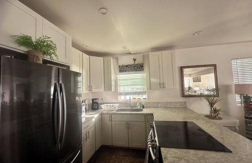 Pupukea House | Beautiful ocean views, just steps away from Banzai Pipeline