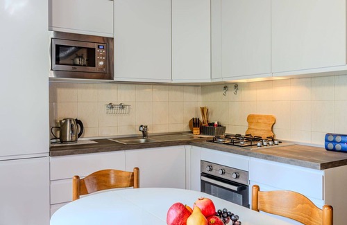 Claino Con Osteno House | Beautiful private villa for 4 people with WIFI, TV, patio, pets allowed, panoramic view and park.