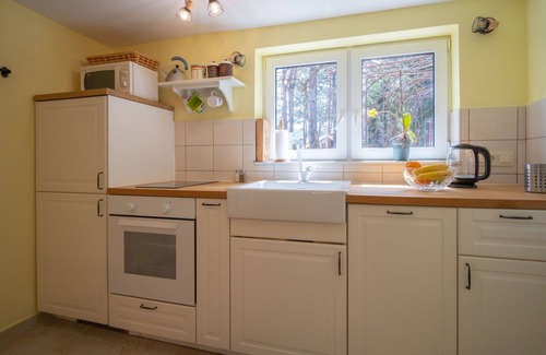 Lic House | Beautiful private villa for 6 people with hot tub, WIFI, TV, terrace and pets allowed