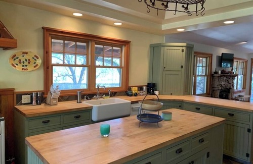 Miramonte House | Beautiful ranch cottage close to Kings Canyon and Sequoia National Parks