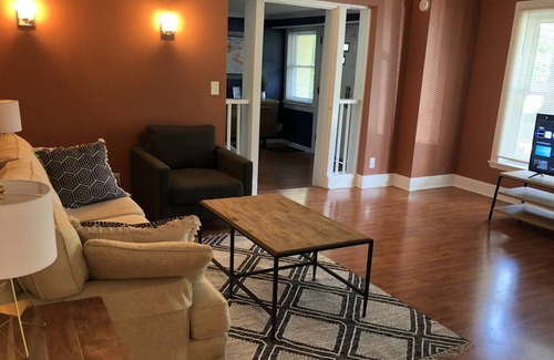 East Durham House | Beautiful ranch home minutes from Downtown Durham!