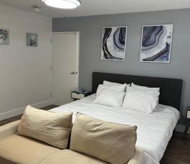 Gadsden Apartment | Beautiful renovated Studio Apartment in Gadsden AL