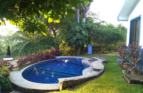 Las Lomas House | Beautiful rest house with mountain view