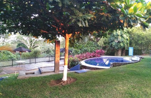 Las Lomas House | Beautiful rest house with mountain view