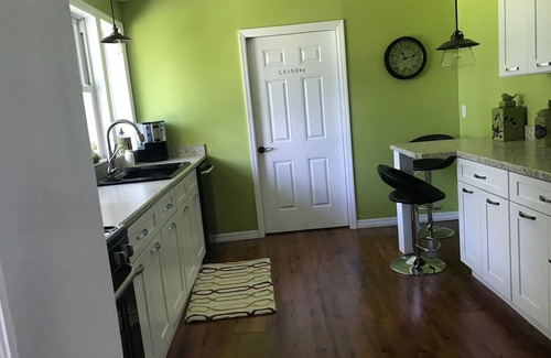 Welaka House | Beautiful river front with private dock!n