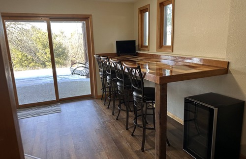 Hazel Green Cabin | Beautiful rustic and secluded cabin on a dead end lane and close to Galena, IL.