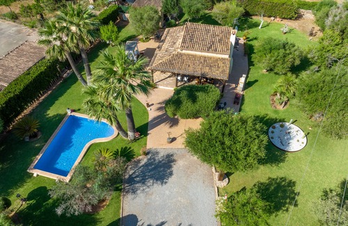 Alcudia Villa | BEAUTIFUL RUSTIC VILLA IN ALCUDIA 1 KM FROM THE BEACH, FREE WIFI, PRIVATE POOL.
