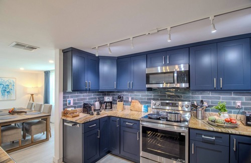 Flor-a-mar House | Beautiful Saltwater Canal Home at the Gulf of Mexico