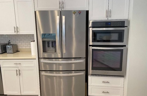 Bee Ridge House | Beautiful Sarasota home with pool and lake view