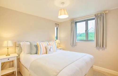 Eype House | Beautiful Seaside Holiday Home