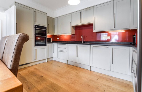 Lerwick House | Beautiful stone-built townhouse in central Lerwick