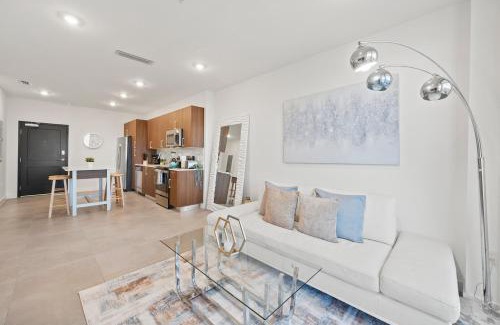 Overtown Apartment | Beautiful Unit in Downtown Miami With Free Parking