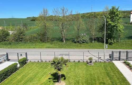 Mertesheim Apartment | Beautiful vacation apartment Palatinate, for 2-5 persons 85 sqm, top floor