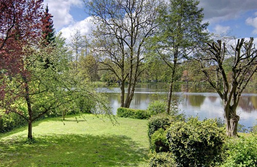 Lubeck City Centre Apartment | Beautiful vacation apartment with a view of the mill pond on Lübeck's old town island.