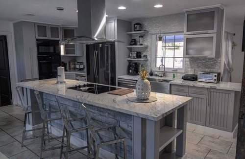 Mill Run House | Beautiful Vacation Home With PRIVATE POOL In Orlando