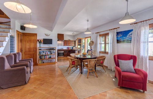 Alconasser House | Beautiful, very private finca with astonishing sea views.