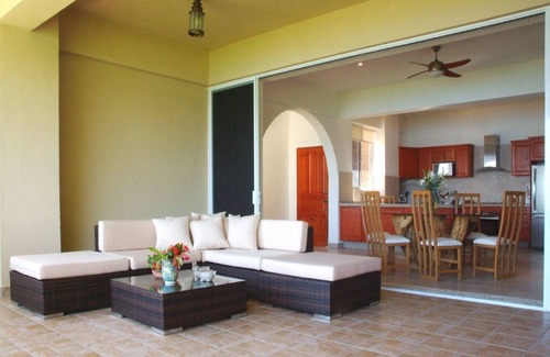 Playa Las Gatas Condo | Beautiful Views of Paradise! 3 BR, 3 BA