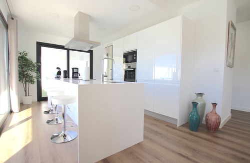 Costa Adeje Villa | Beautiful Villa for 6 people, WiFi, private and heated pool, 8min from the beach