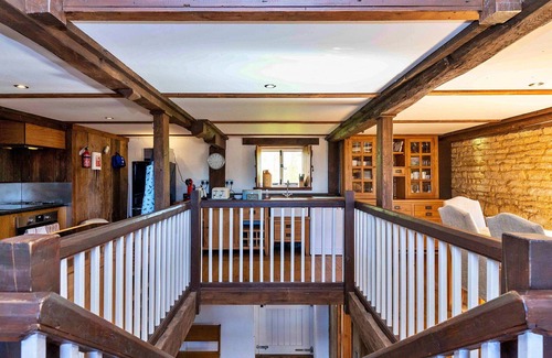 Thurlby House | Beautiful villa for 8 people with WIFI, terrace, pets allowed and parking