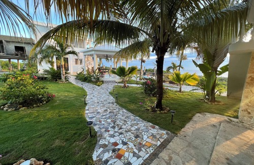 Cabrera Villa | Beautiful Villa in Paradise with Million Dollar Ocean Views
