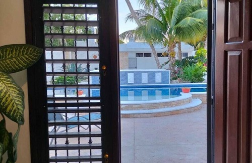 Yucatan Peninsula House | Beautiful Villa in Progreso With Pool and Garden, Next to the Beach