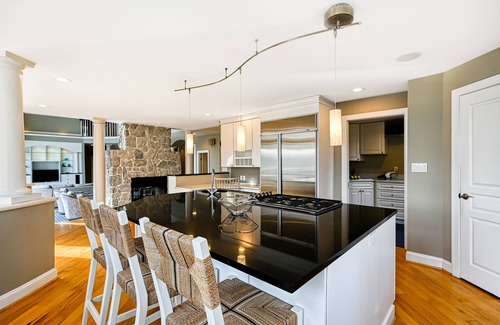 Annapolis House | Beautiful waterfront home on The Chesapeake Bay with private dock & beach access