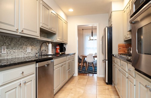 Channing Valley House | Beautiful West Midtown Home, Minutes From Everything