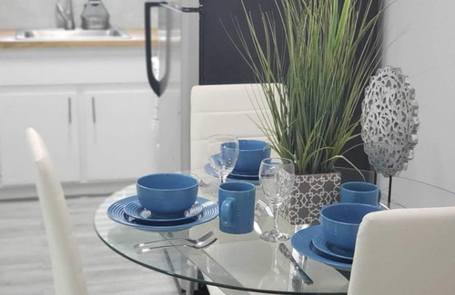 Parkside Apartment | ★Beautiful1 BR Apt | Near The b̳e̳a̳c̳h̳, Casino & Shops