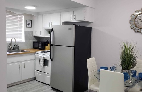 Parkside Apartment | ★Beautiful1 BR Apt | Near The b̳e̳a̳c̳h̳, Casino & Shops