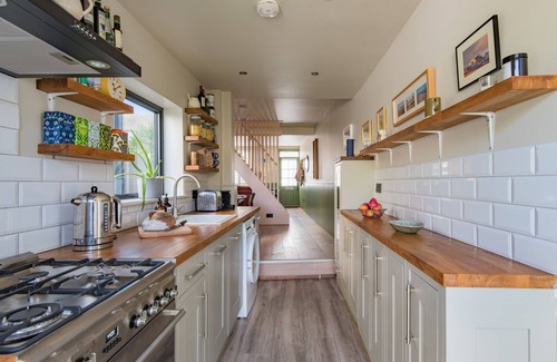 Deal Cottage | Beautifully designed, stylish holiday home, seconds from the beach
