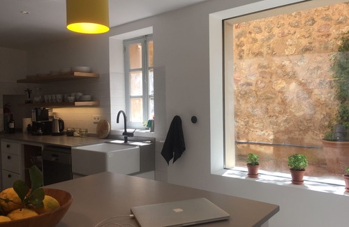 Soller House | Beautifully renovated townhouse with pool and gardens near the centre of Soller